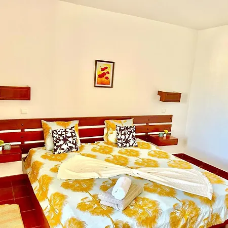 T1, Da Oura Apartment *